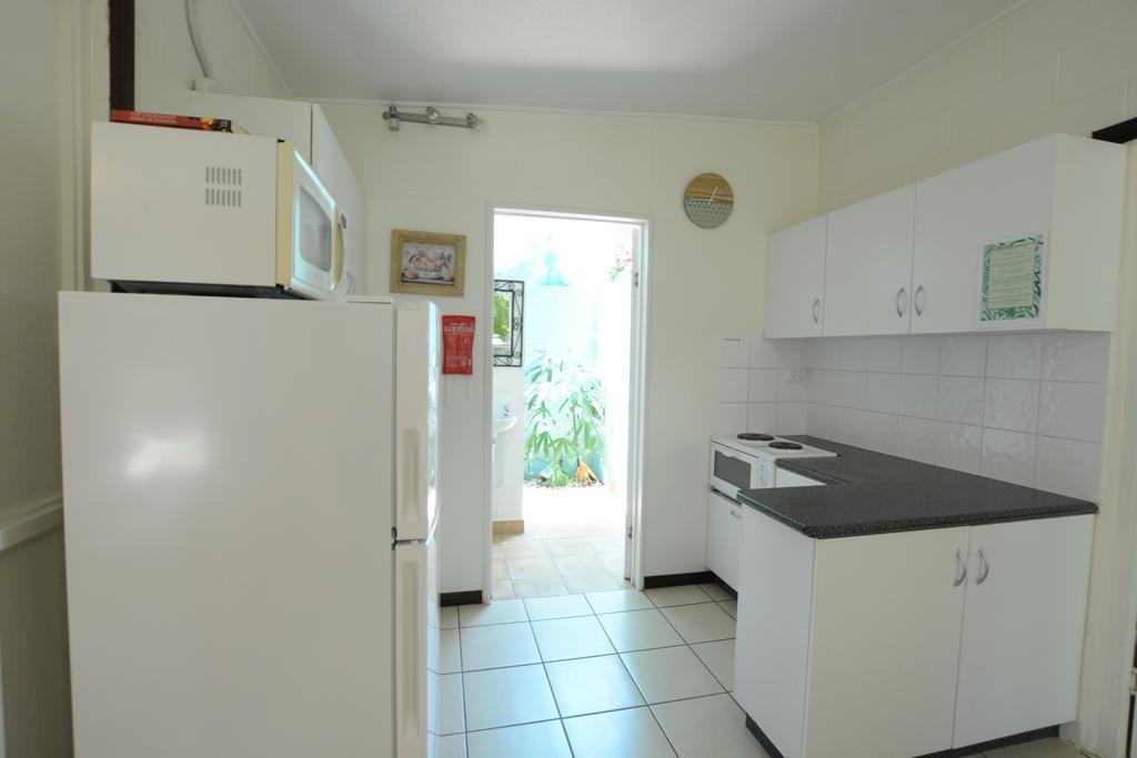 Shambhala Retreat Magnetic Island Cottages Nelly Bay Exterior foto