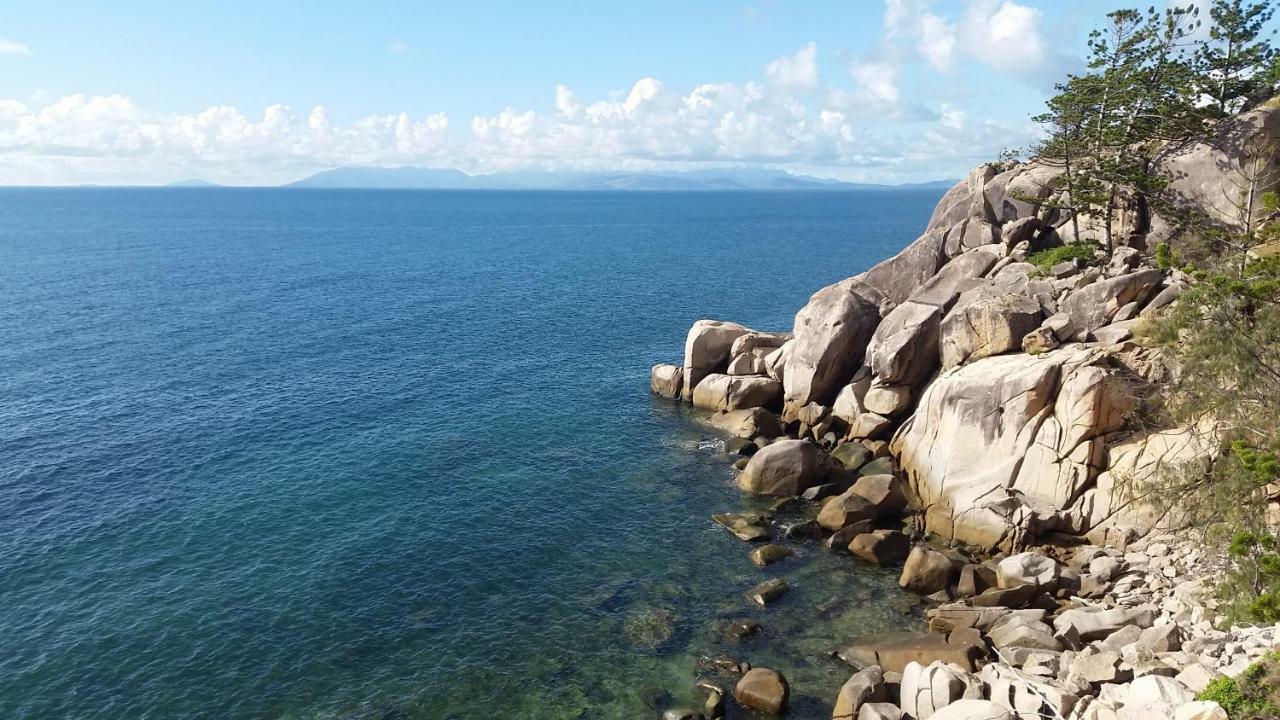 Shambhala Retreat Magnetic Island Cottages Nelly Bay Exterior foto